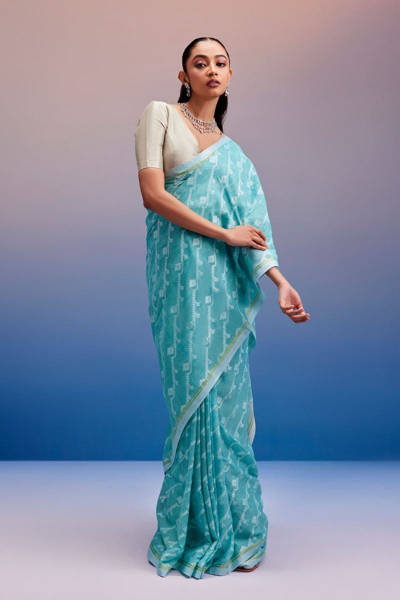 Mor-Red Banarasi Silk Saree